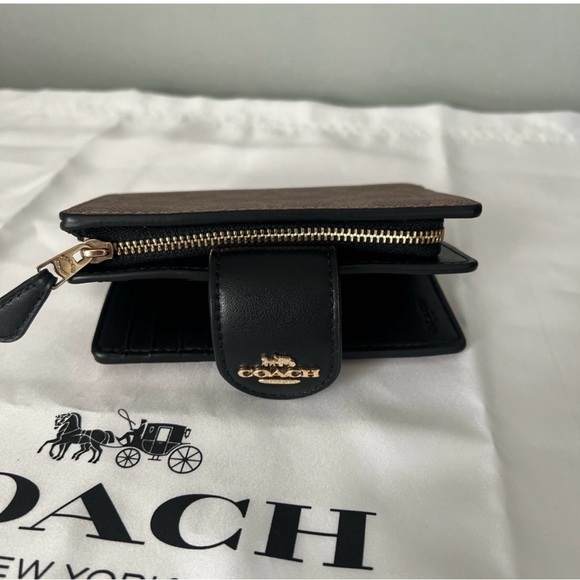 Coach Rowan Satchel Bag In Blocked Signature Canvas And Wallet - Picture 10 of 10